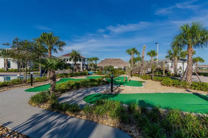 Image No.48-8 Bed Property for sale