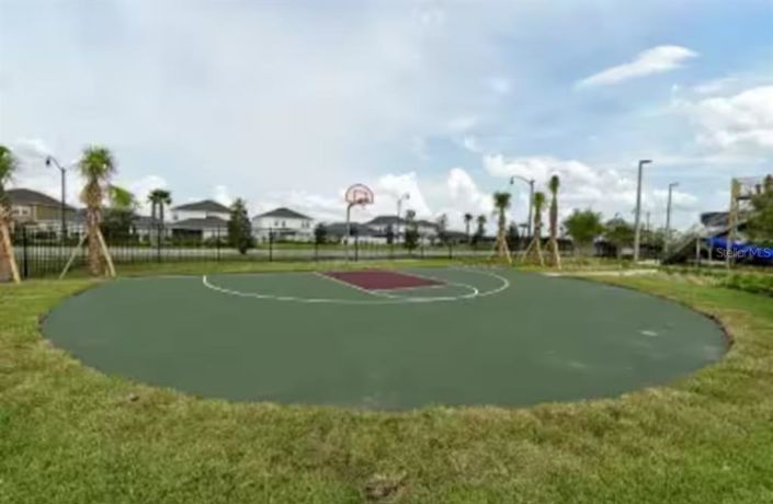 Image No.54-8 Bed Property for sale