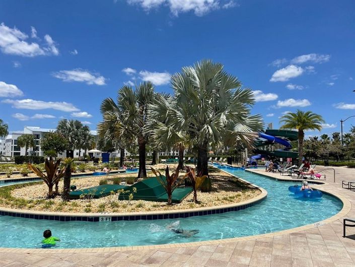 Image No.57-8 Bed Property for sale