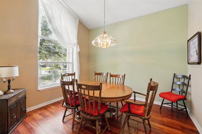 Image No.9-4 Bed Property for sale