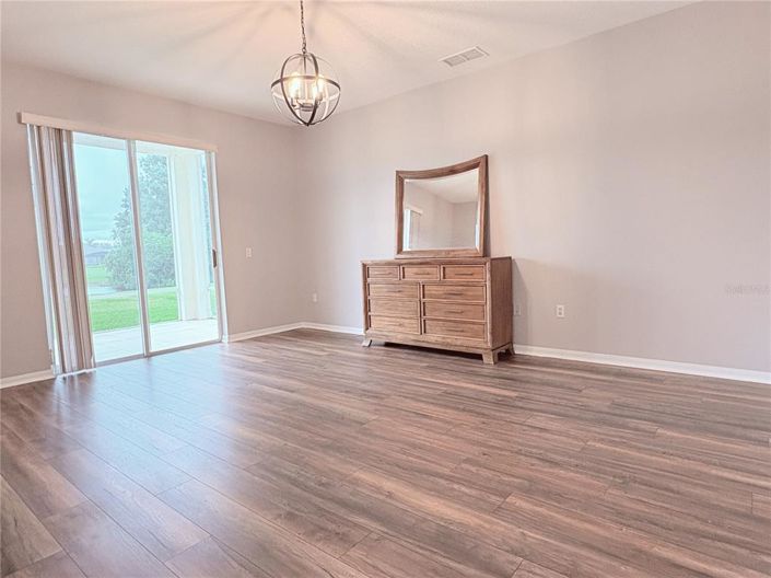 Image No.25-5 Bed Property for sale