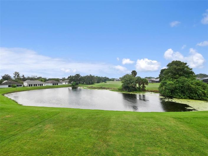 Image No.6-5 Bed Property for sale