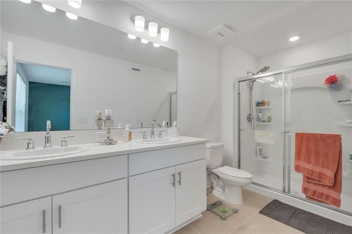 Image No.26-3 Bed Townhouse for sale