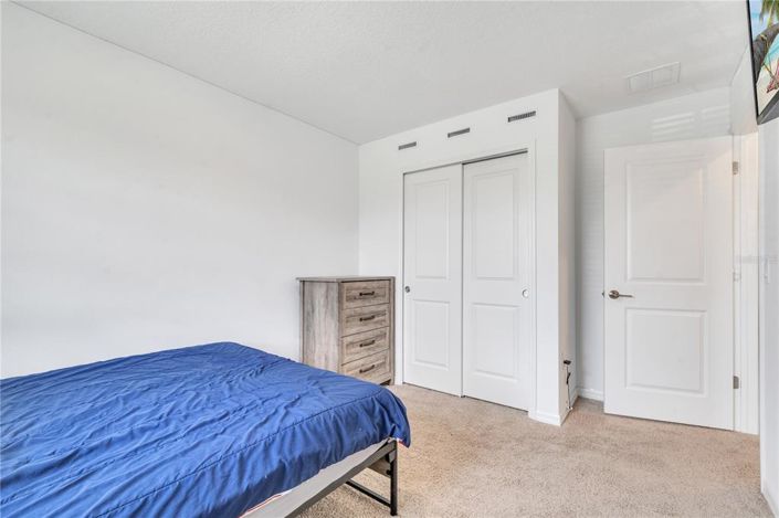 Image No.32-3 Bed Townhouse for sale