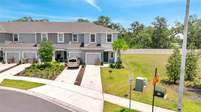 Image No.36-3 Bed Townhouse for sale