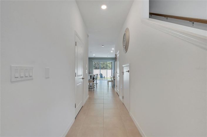 Image No.6-3 Bed Townhouse for sale