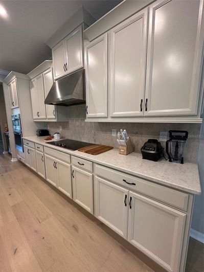 Image No.20-5 Bed Property for sale