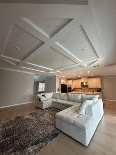 Image No.29-5 Bed Property for sale