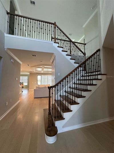 Image No.40-5 Bed Property for sale