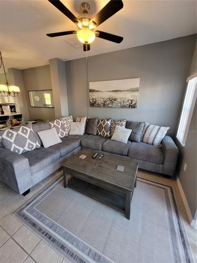 Image No.10-3 Bed Townhouse for sale