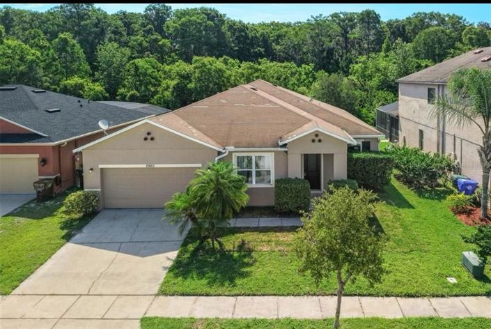 Image No.1-Propriété de 4 chambres à vendre à Kissimmee