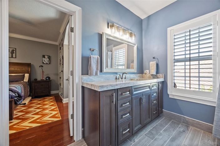 Image No.62-7 Bed Property for sale