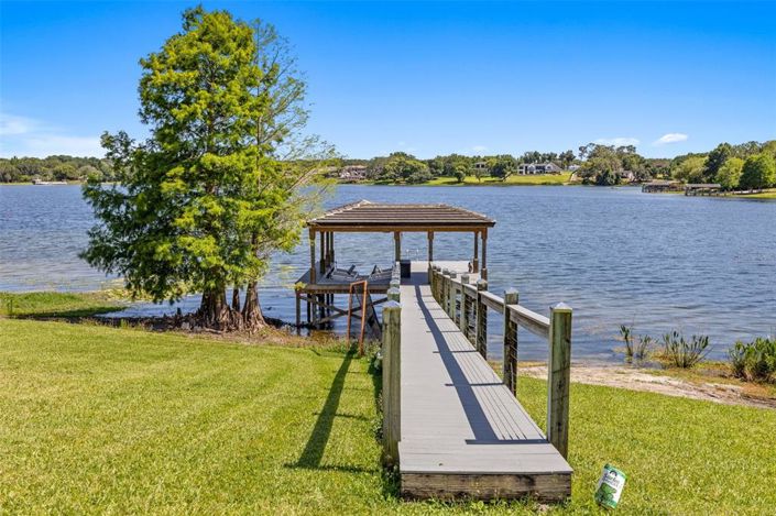 Image No.85-7 Bed Property for sale