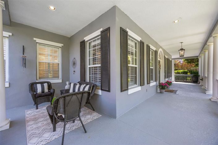 Image No.9-7 Bed Property for sale