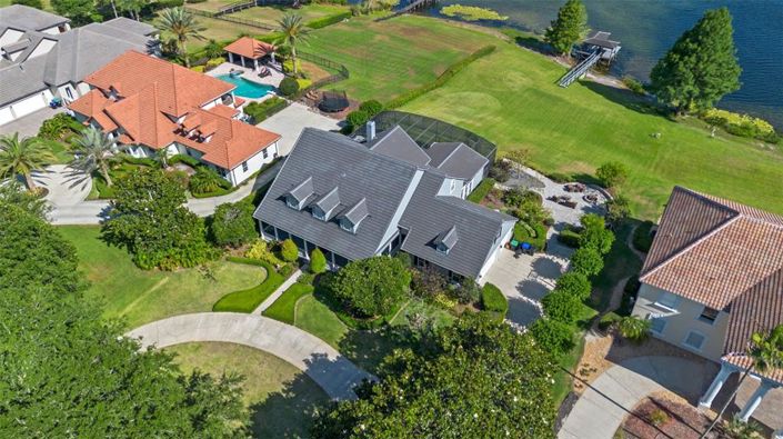 Image No.95-7 Bed Property for sale