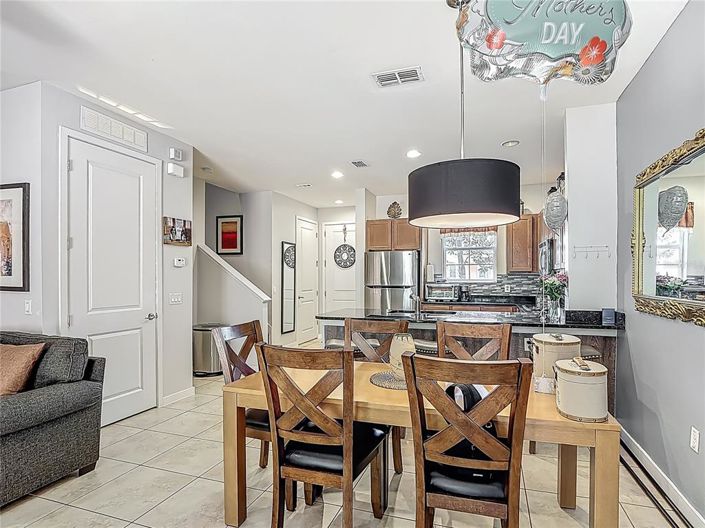 Image No.10-2 Bed Townhouse for sale