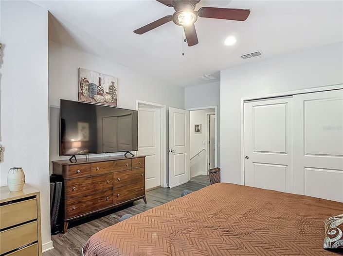 Image No.19-2 Bed Townhouse for sale