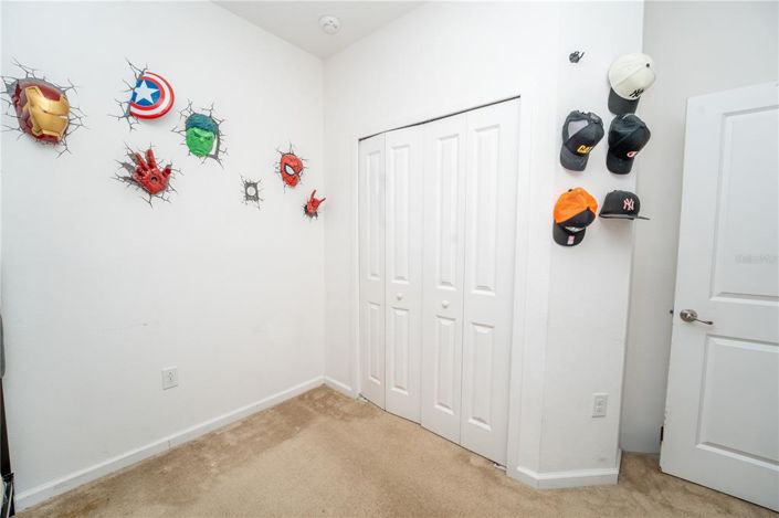 Image No.21-8 Bed Property for sale