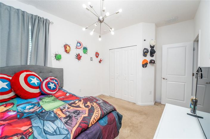 Image No.22-8 Bed Property for sale