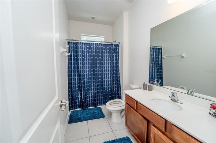 Image No.23-8 Bed Property for sale