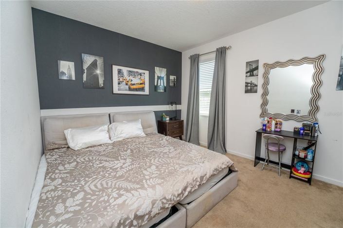 Image No.27-8 Bed Property for sale