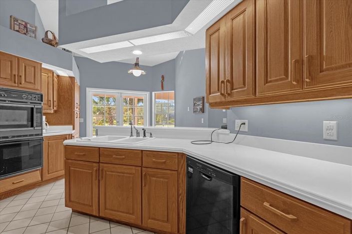 Image No.23-4 Bed Property for sale