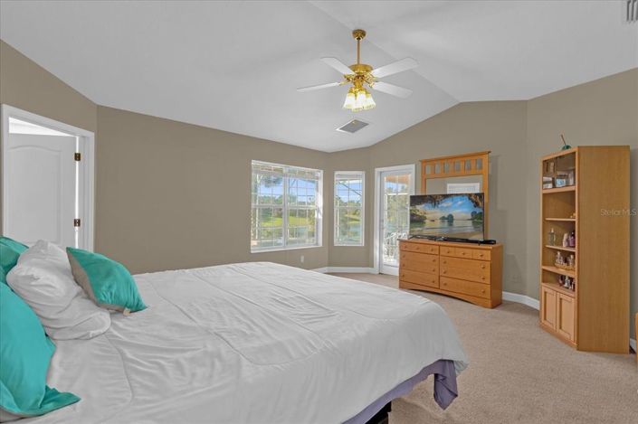 Image No.27-4 Bed Property for sale