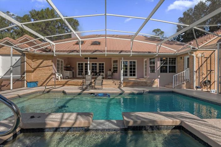 Image No.44-4 Bed Property for sale