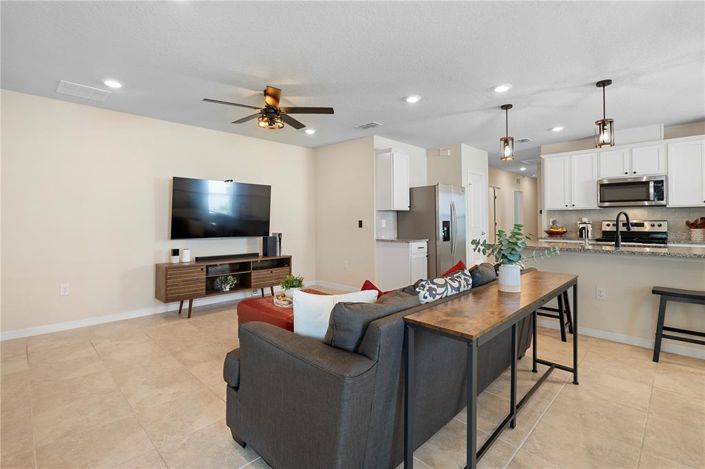 Image No.11-Propriété de 4 chambres à vendre à Kissimmee