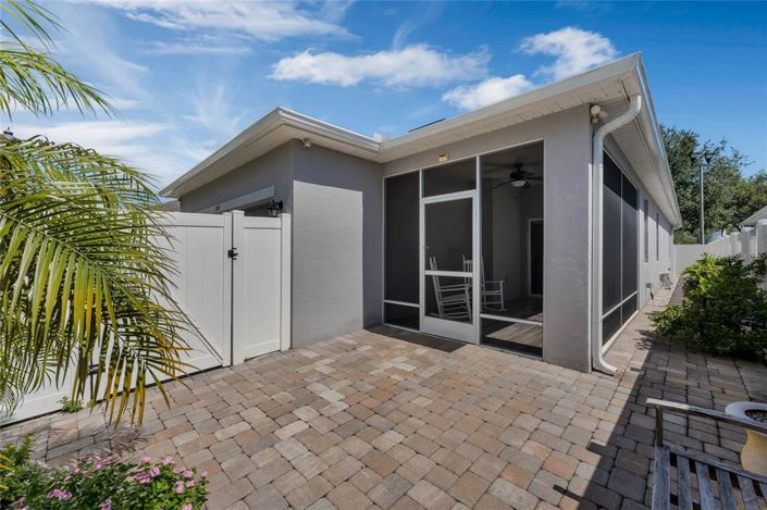 Image No.24-3 Bed Property for sale