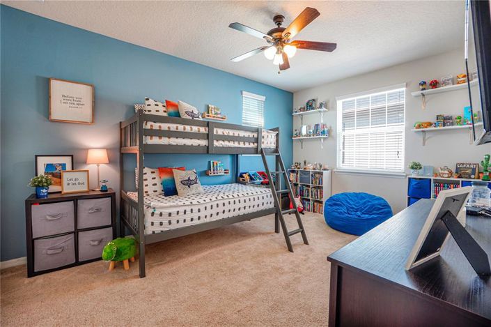 Image No.29-5 Bed Property for sale