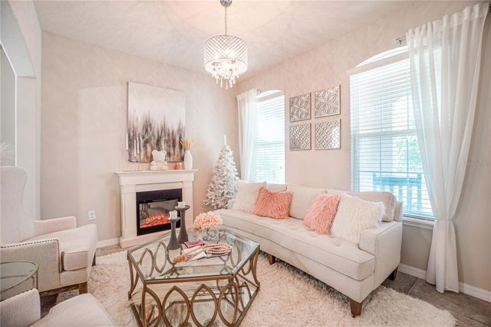 Image No.7-5 Bed Property for sale