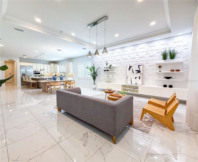 Image No.19-5 Bed Property for sale