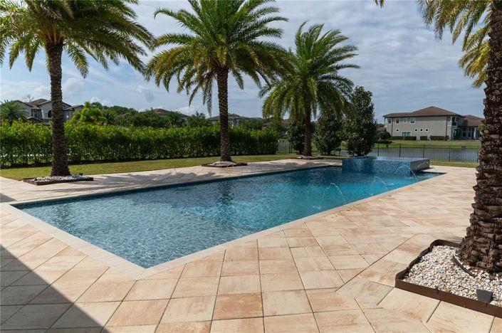 Image No.46-5 Bed Property for sale