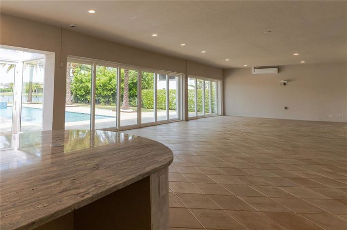 Image No.51-5 Bed Property for sale