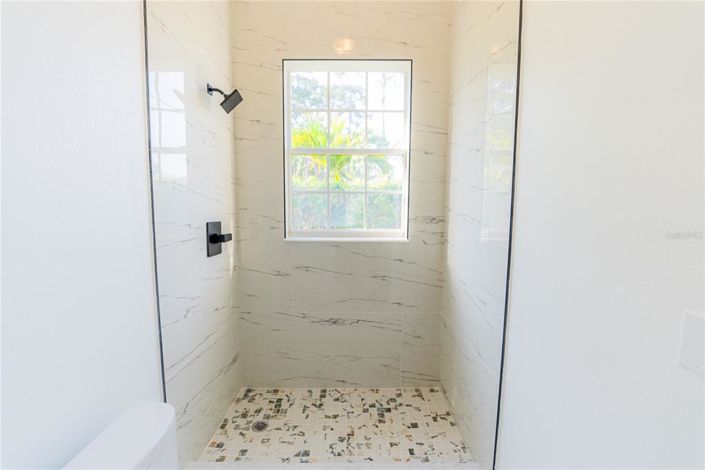 Image No.12-Propriété de 4 chambres à vendre à Windermere