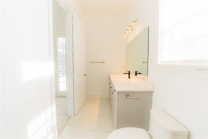 Image No.31-Propriété de 4 chambres à vendre à Windermere