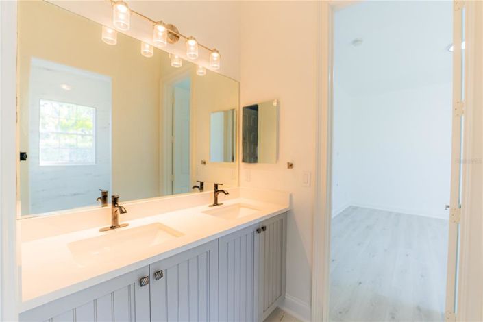 Image No.33-Propriété de 4 chambres à vendre à Windermere