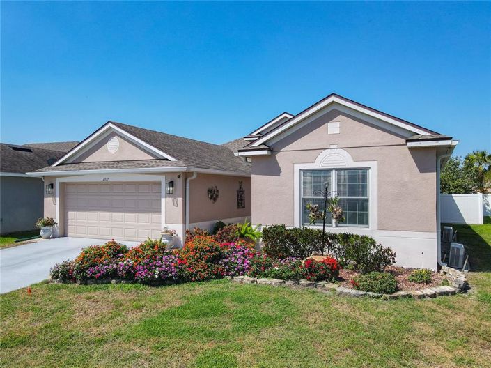 Image No.2-3 Bed Property for sale