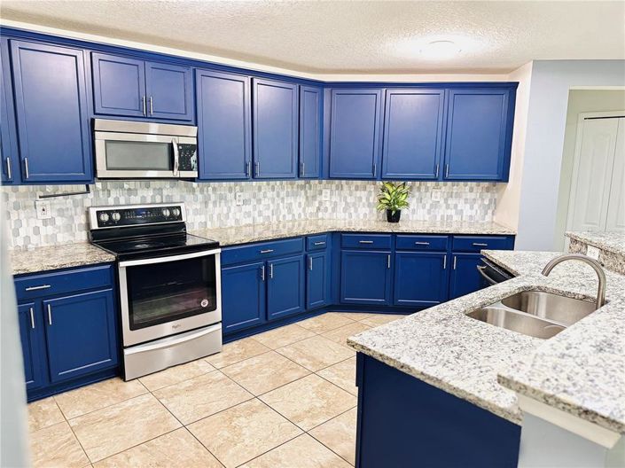 Image No.7-Propriété de 4 chambres à vendre à Kissimmee