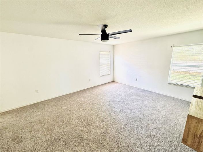 Image No.9-Propriété de 4 chambres à vendre à Kissimmee