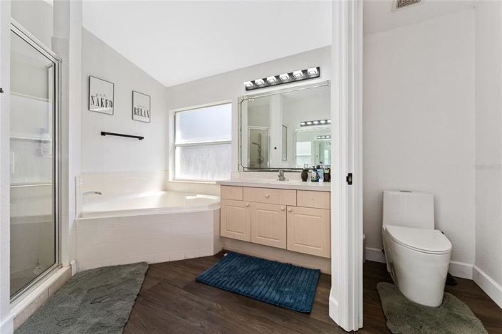 Image No.22-4 Bed Property for sale