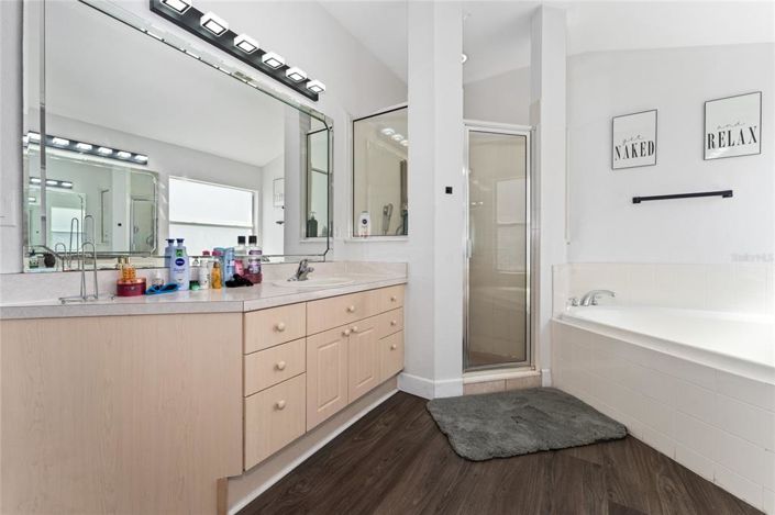 Image No.23-4 Bed Property for sale