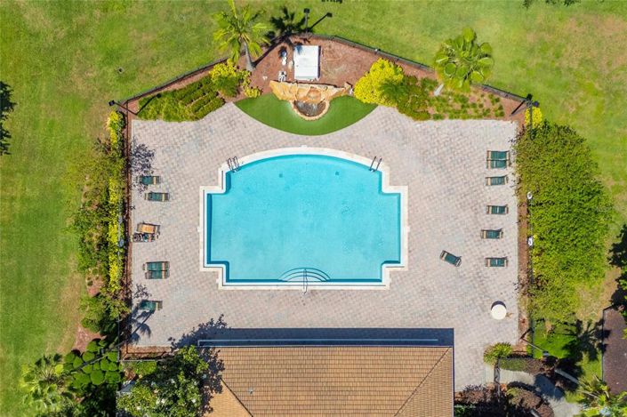 Image No.43-4 Bed Property for sale