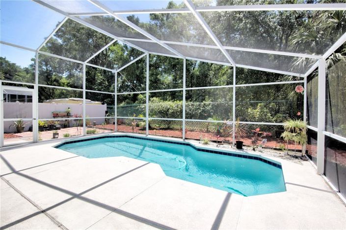 Image No.23-5 Bed Property for sale