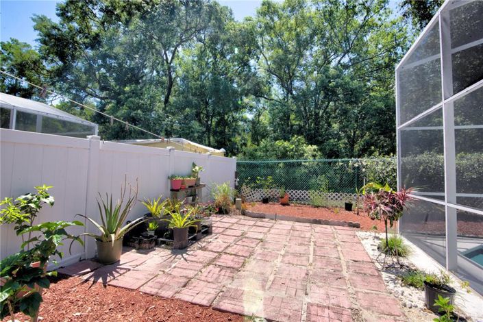 Image No.27-5 Bed Property for sale