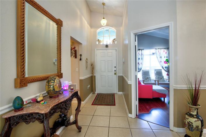 Image No.3-5 Bed Property for sale