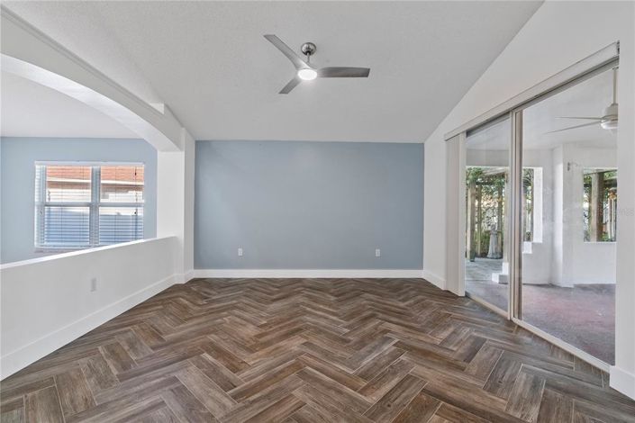 Image No.13-3 Bed Property for sale