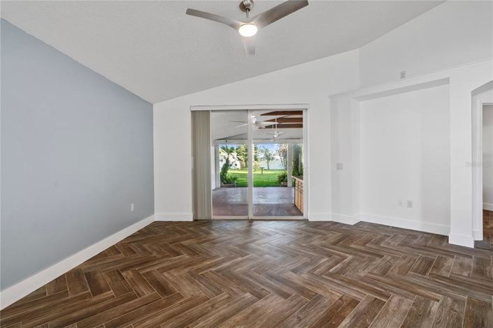 Image No.20-3 Bed Property for sale