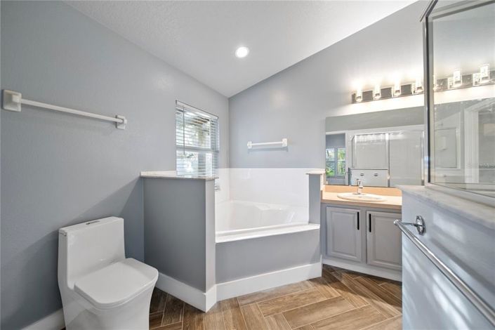 Image No.30-3 Bed Property for sale